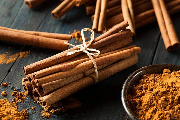 . Cinnamon (Sticks / Powder)